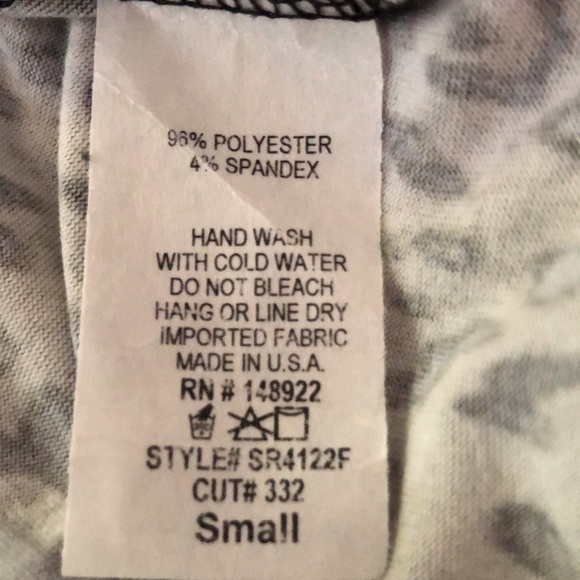 Sleeveless Notched Neck Thong Bodysuit Animal Print - Picture 7 of 7